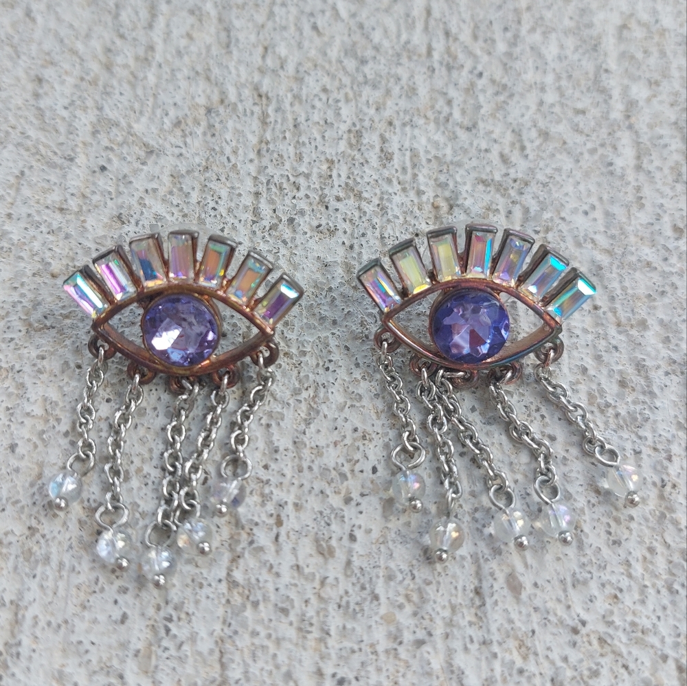 🌺Betsey Johnson Eye Stud Earrings in Purple